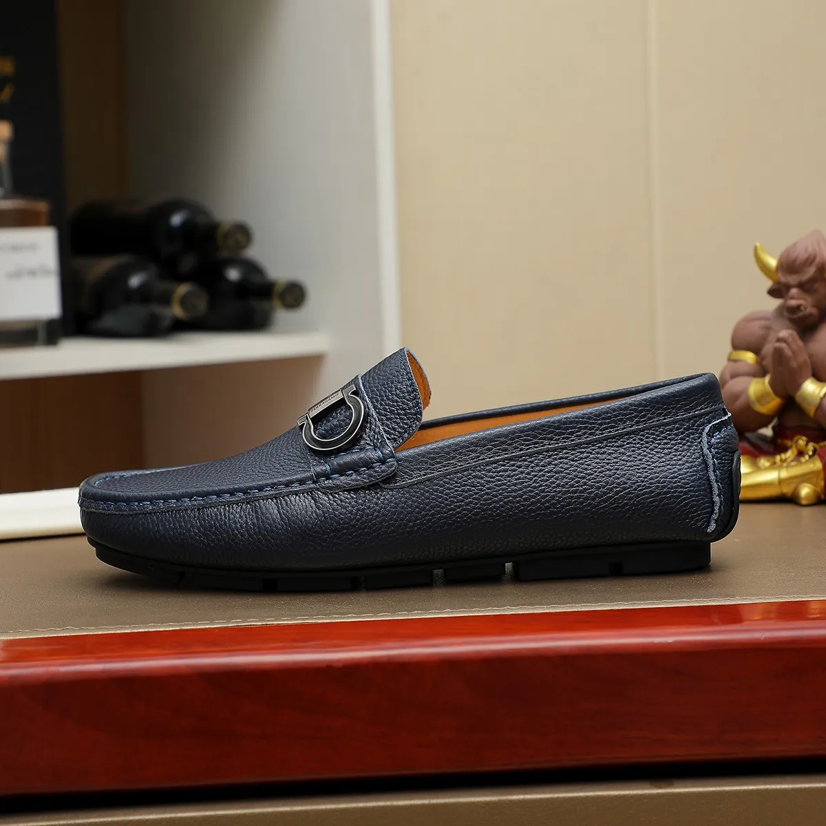 Men's shoes 💰360 🕷🕷【Ferragamo】Ferragamo Popular fashionable casual slip-on shoes🇨🇳Official website counter 1:1 production, original mold opening💯Good quality visible, imported high-end first-layer calfskin, luxurious pigskin lining🌿Very clear texture, high-quality waterproof, non-slip and wear-resistant outsole🎋High quality and low price, truly handmade🍓Color, code number 38-45
